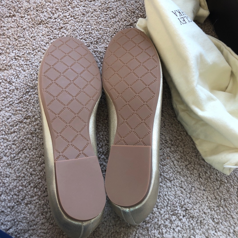 NWT 8.5 Badgley Mischka Bianca flats wedding - Picture 8 of 8